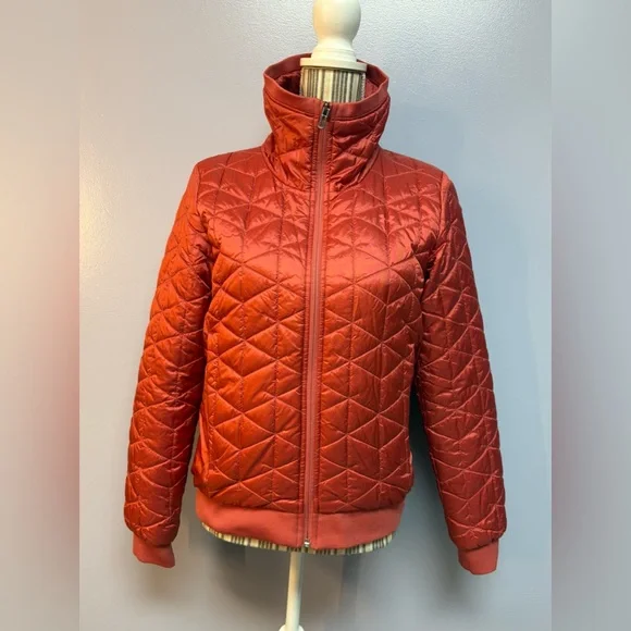 Under Armour cold gear reactor Women's Puffer Jacket in daquiri color size S - Picture 3 of 15